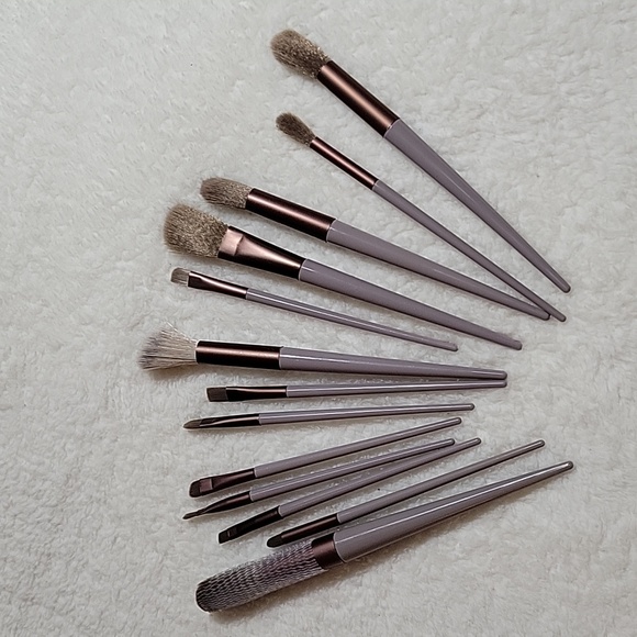 MAKE UP , BROW , BLUSH 13 PCS SET - Picture 2 of 8